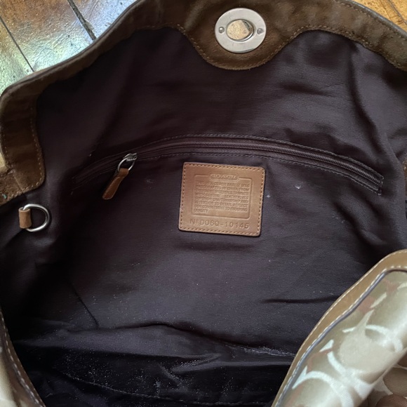 COACH Chelsea Optic Signature Suede Turnlock Tote Satchel - Picture 7 of 7